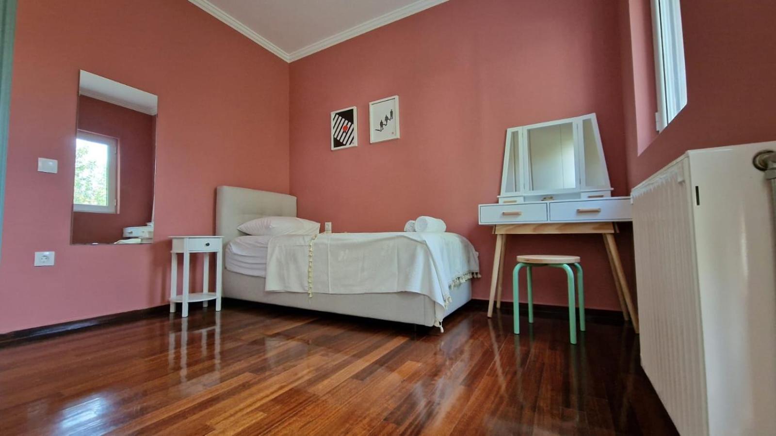 Villa Iroko Patras Exterior foto